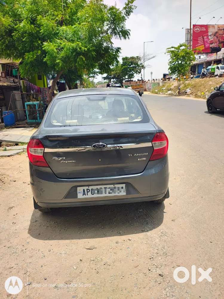 Ford Aspire Titanium  2015