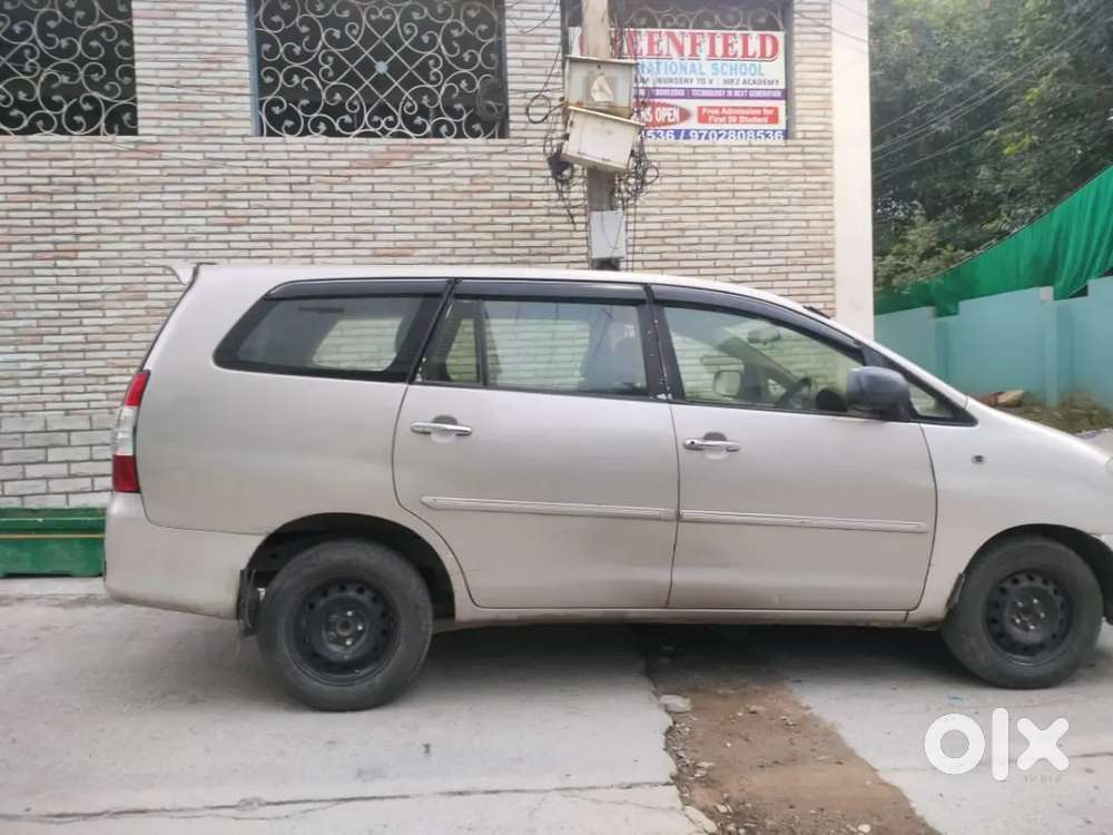 Toyota Innova 2008 Diesel 266000 Km Driven