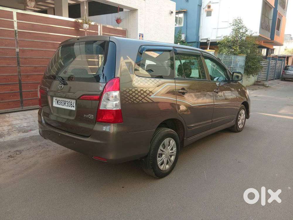 Toyota Innova 2.5 G (diesel) 8 Seater, 2015, Diesel
