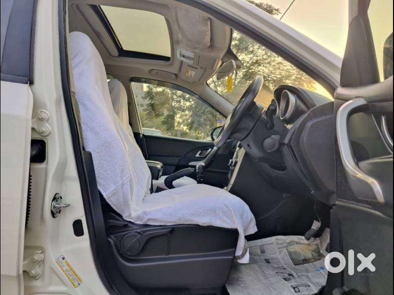 Mahindra Xuv500 W9, 2021, Diesel