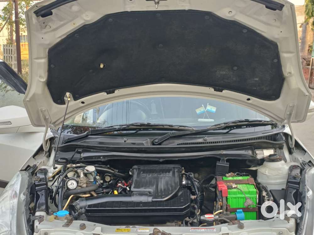 Maruti Suzuki Dzire 1.2 Vxi, 2014, Cng & Hybrids