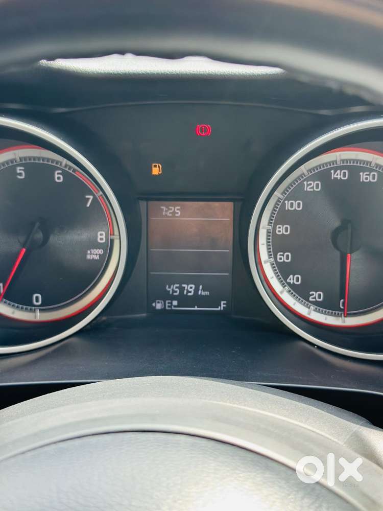 Maruti Suzuki Swift Vxi, 2020, Petrol