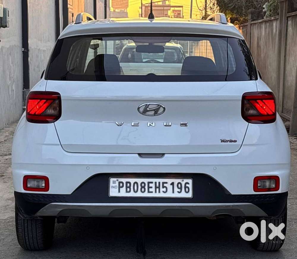 Hyundai Venue, 2019, Petrol