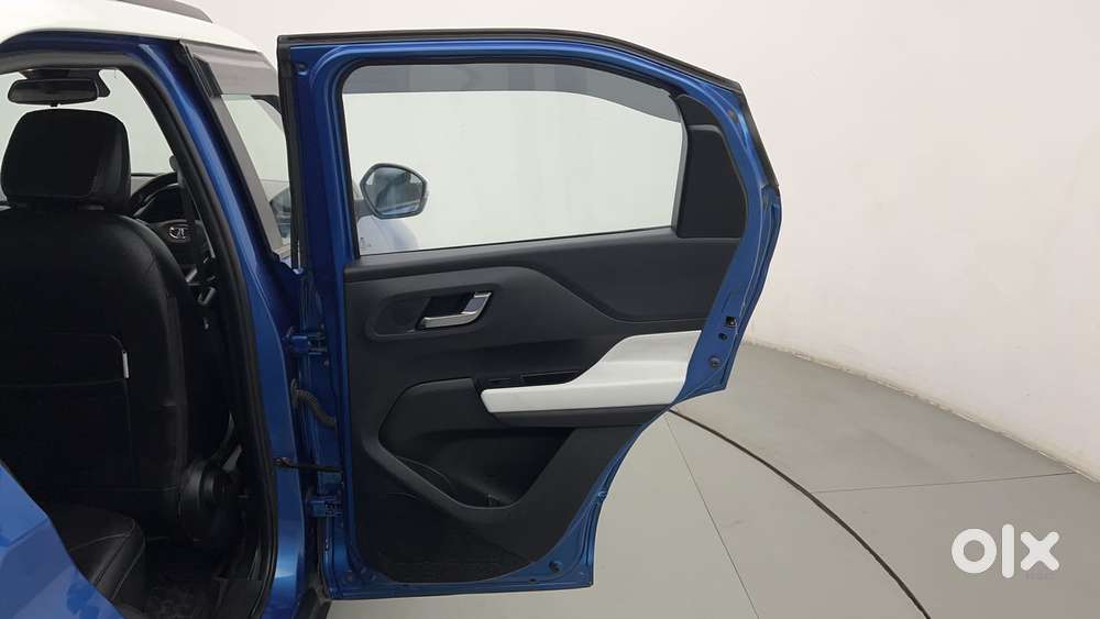 Tata Punch Creative Amt, 2021, Petrol