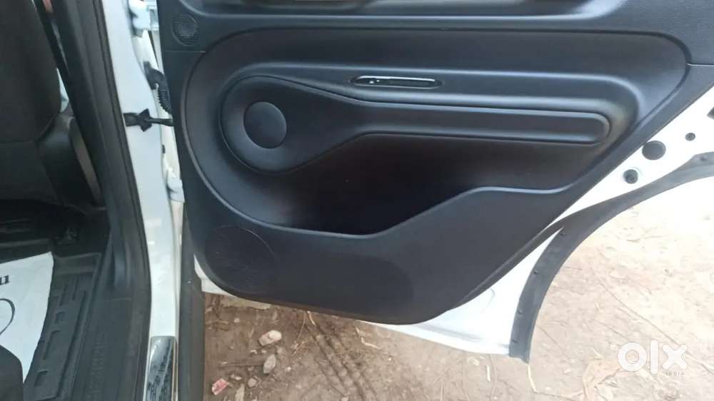 Mg Windsor Ev 2025 Electric Good Condition 11275 Driven