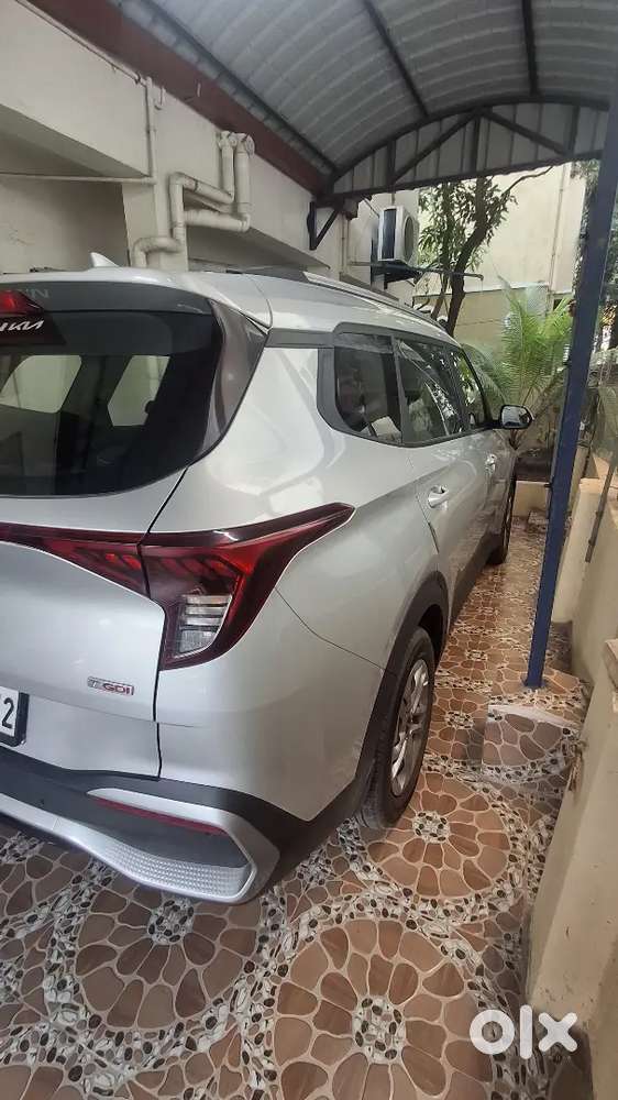 Kia Carens 2022 Petrol Well Maintained