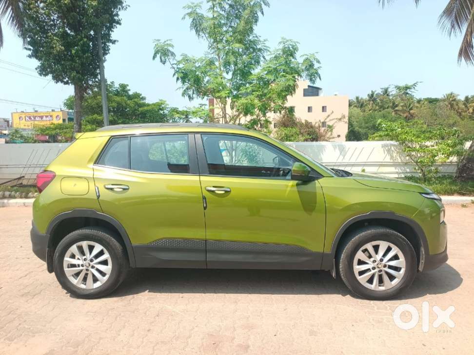 Skoda Kylaq Signature At, 2025, Petrol