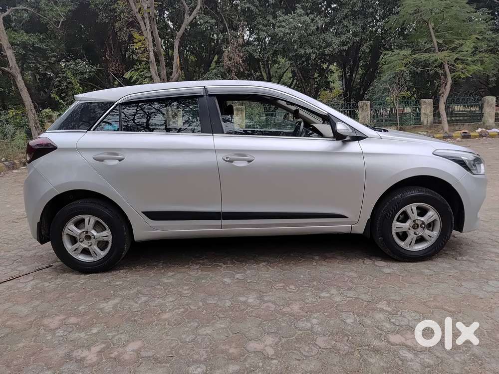 Hyundai Elite I20 Sportz (o) 1.4, 2017, Cng & Hybrids