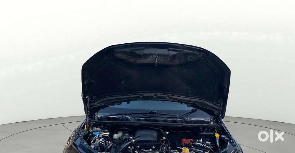 Tata Nexon Creative Plus 1.2 Petrol 6mt Dark Edition, 2024, Petrol