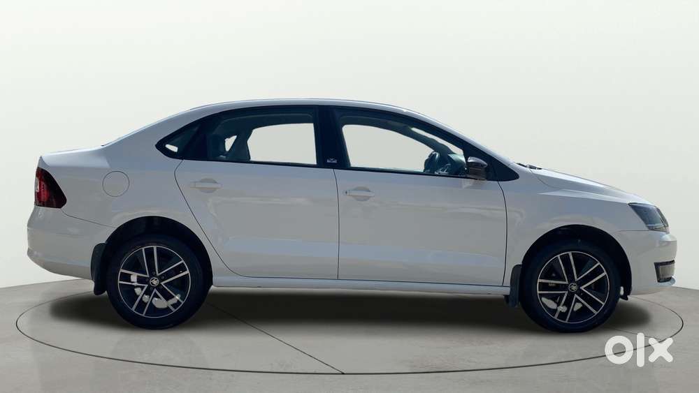 Skoda Rapid 1.6 Mpi At Style, 2019, Petrol
