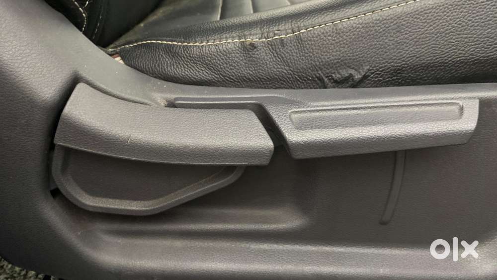 Hyundai Aura Sx Plus Automatic, 2020, Petrol
