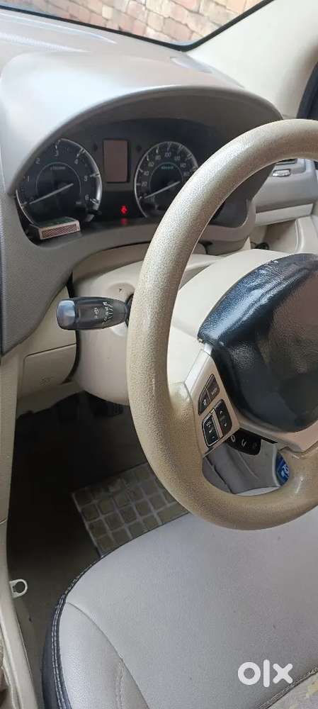 Maruti Suzuki Ertiga Limited 2015