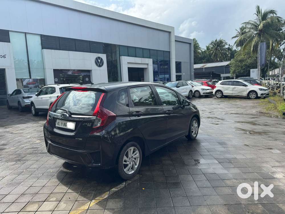 Honda Jazz V Cvt, 2017, Petrol