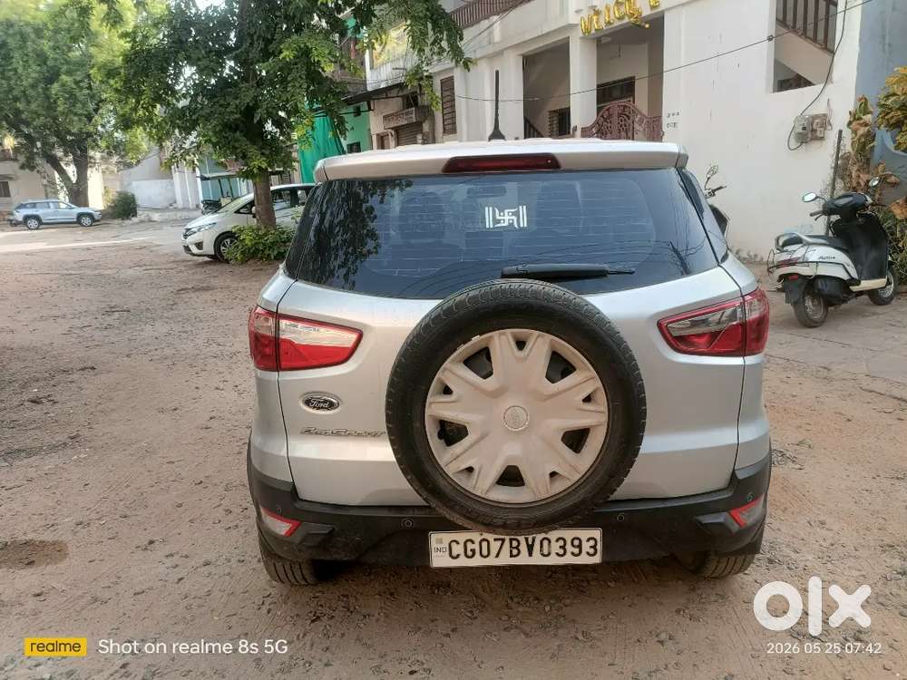 Singel Lady Doctor Use Car