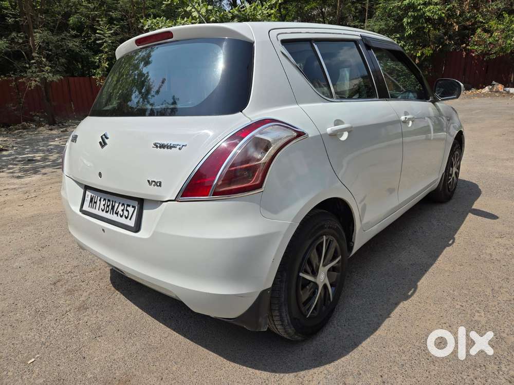 Maruti Suzuki Swift Vxi + Manual, 2015, Cng & Hybrids