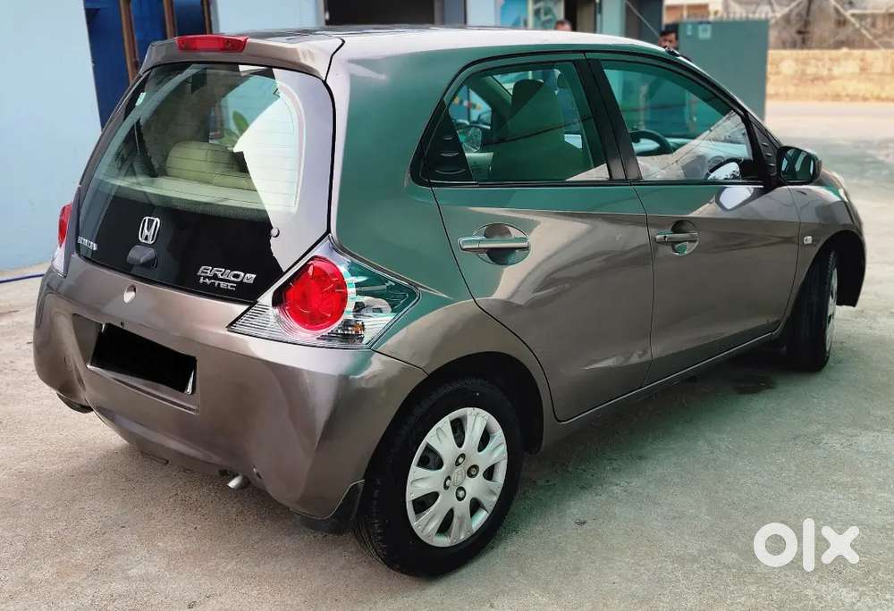 Brio With New Insurance,all New 5 Tyres, Android Music System Camera