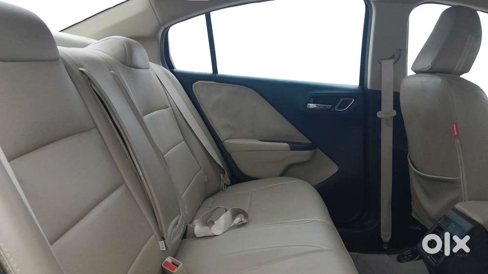 Honda City I-vtec V, 2018, Petrol