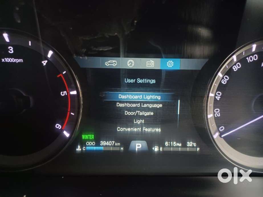 Mahindra Alturas G4 4wd At, 2021, Diesel