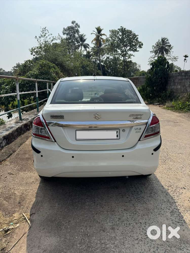 Maruti Suzuki Swift Dzire Vxi Optional, 2017, Petrol