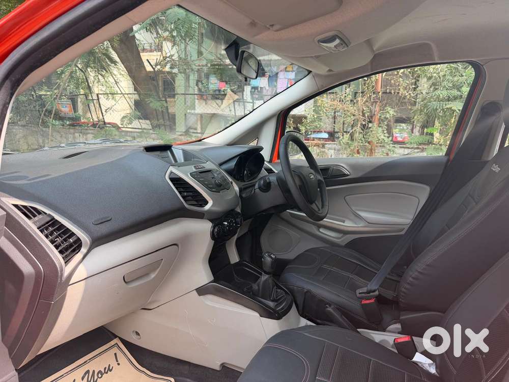 Ford Escort, 2014, Petrol