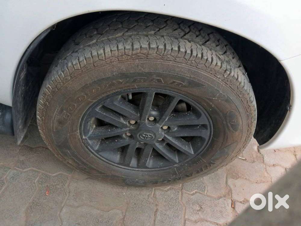 Toyota Fortuner 3.0 4x4 Manual, 2012, Diesel