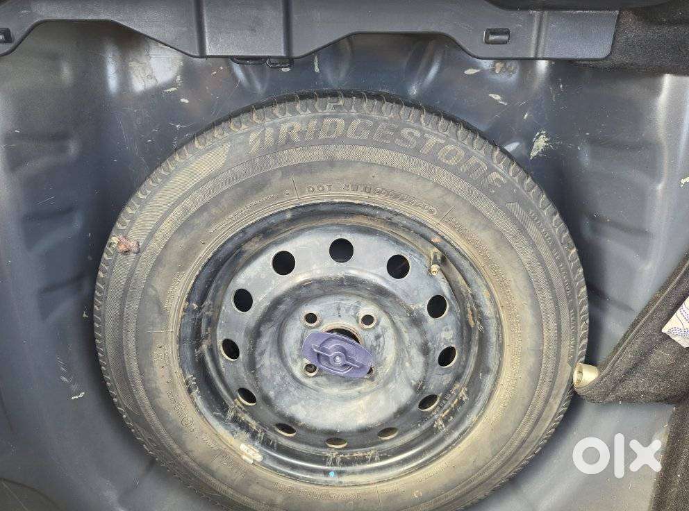 Maruti Suzuki Swift Dzire Vxi(o) Amt, 2020, Petrol