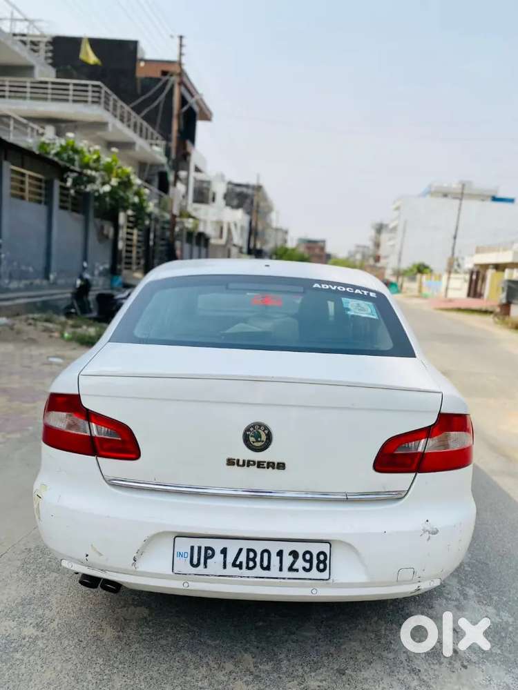 Skoda Superb Elegance 2012