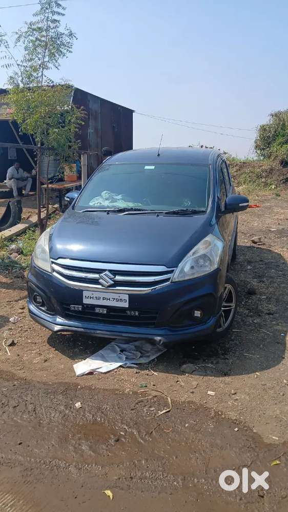Maruti Suzuki Ertiga 2017 Cng & Hybrids 175000 Km Driven