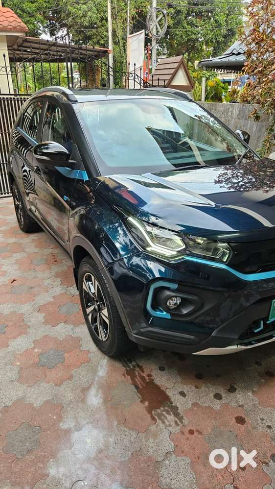 Docotr Used Tata Nexon Ev Max Zx Plus Lux 2022 October Model