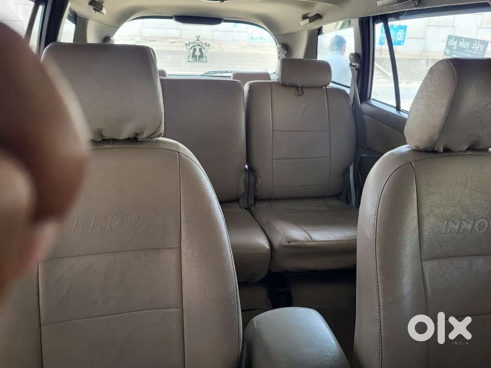 Toyota Innova 2.5 Diesel Manual 2010
