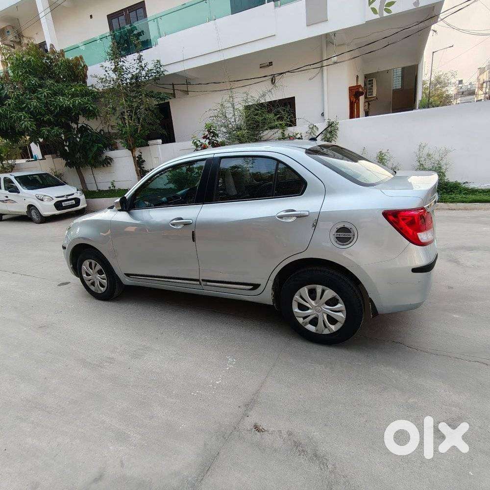 Maruti Suzuki Swift Dzire 1.3 Vxi, 2023, Petrol