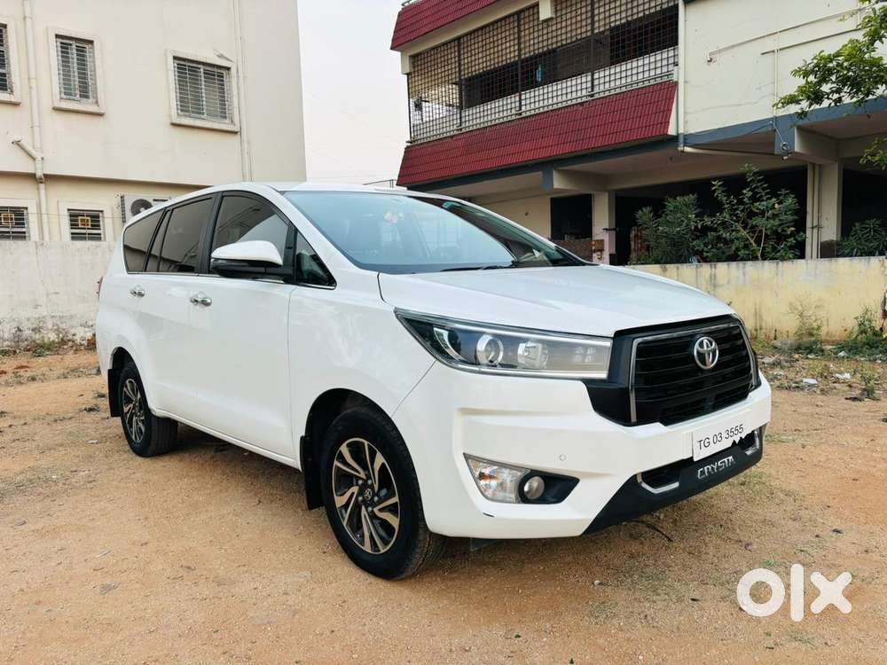 Toyota Innova Crysta 2.4 V, 2023, Diesel