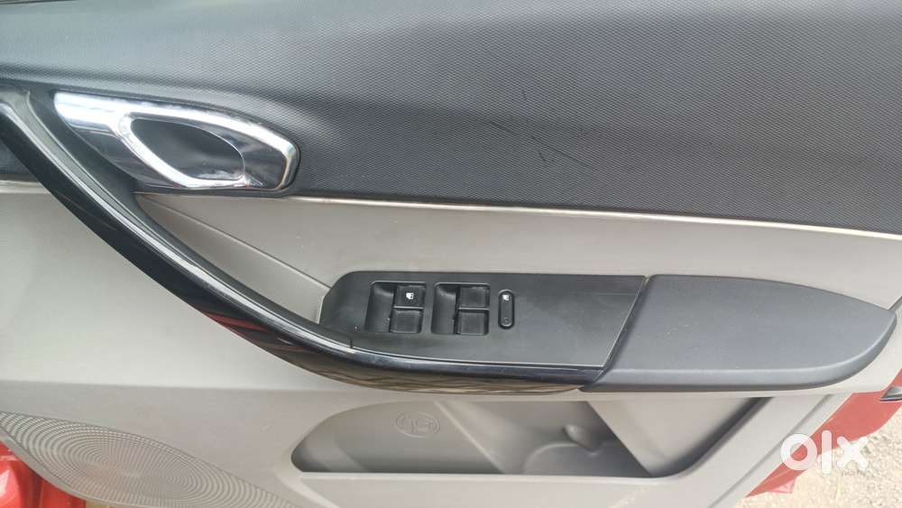 Tata Tiago 1.2 Revotron Xz, 2018, Petrol