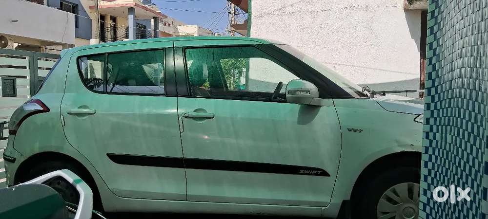 Maruti Suzuki Swift 2013 Well Maintened Goverment Officer Car