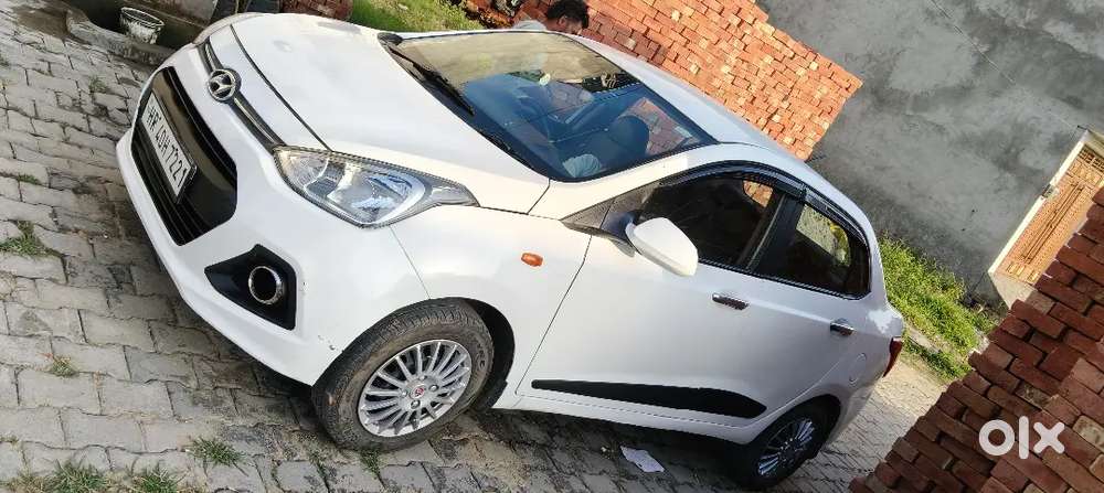 Hyundai Xcent 2016