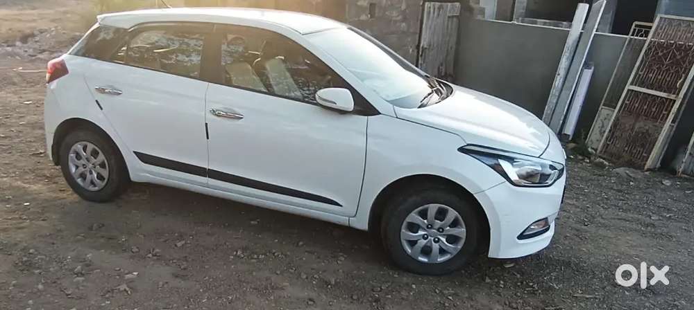 Hyundai I20 2017 Cng & Hybrids Good Condition