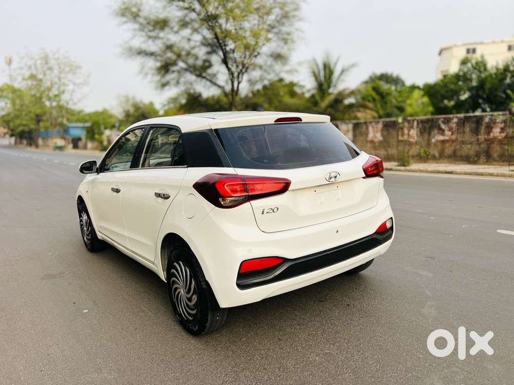 Hyundai I20 Petrol Magna Era, 2019, Petrol