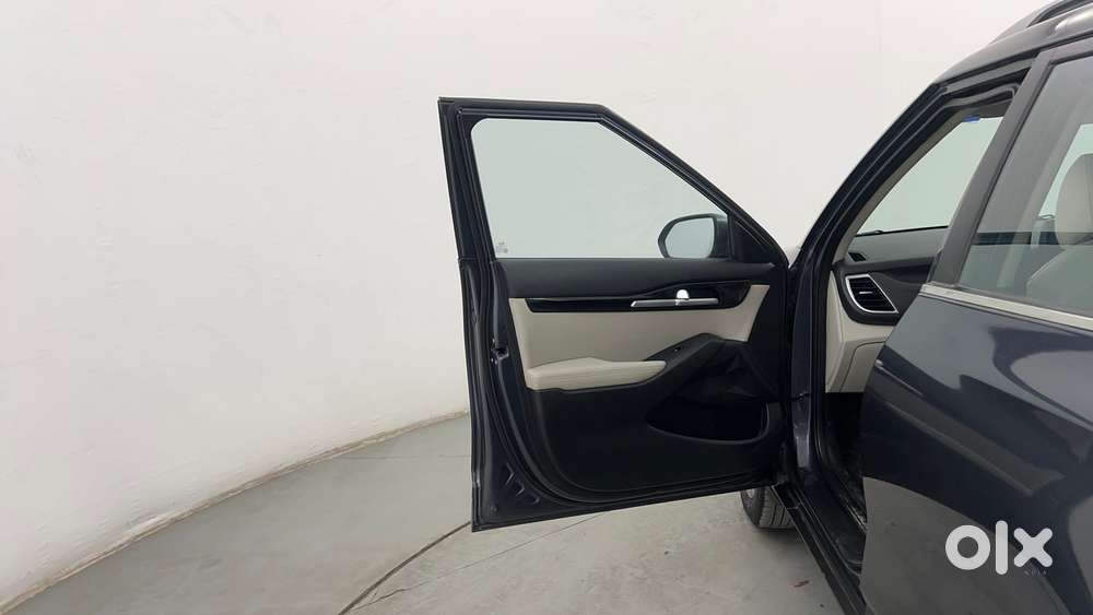 Kia Seltos 1.5 Htx At Petrol, 2019, Petrol