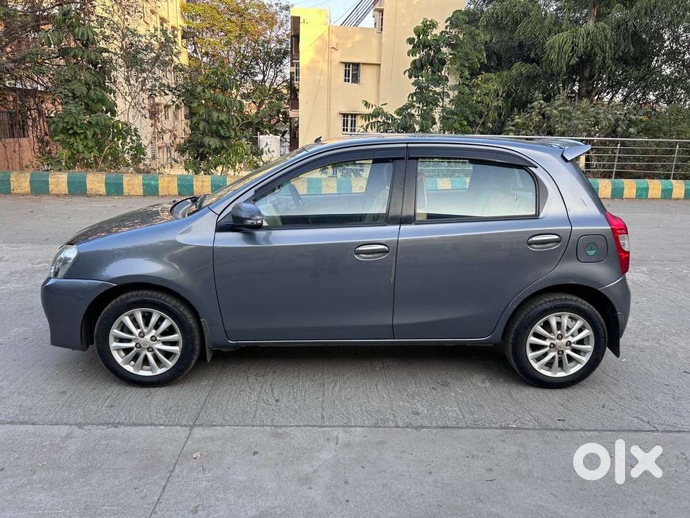 Toyota Etios Liva 2014-2016 Vx, 2015, Petrol