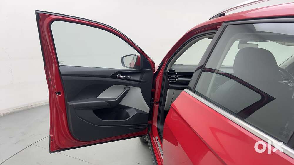 Skoda Kushaq 1.0 Tsi Style, 2022, Petrol