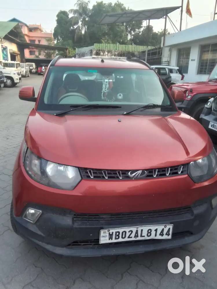 Mahindra Kuv 100 2017