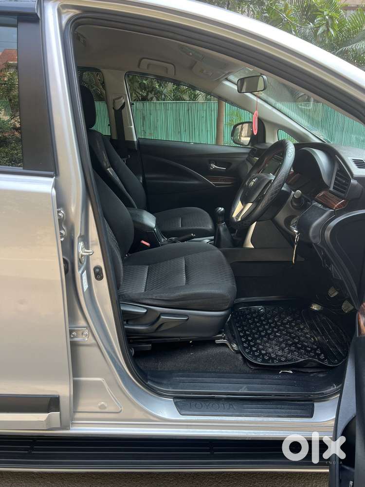Toyota Innova Crysta 2.4 Gx Mt, 2018, Diesel