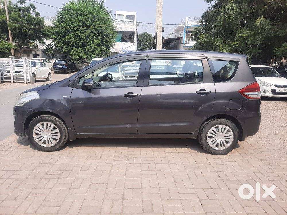 Maruti Suzuki Ertiga Vxi Abs, 2013, Petrol