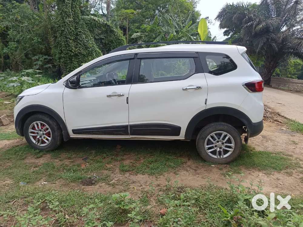 Renault Triber Facelift 2 Petrol 52000 Km Driven