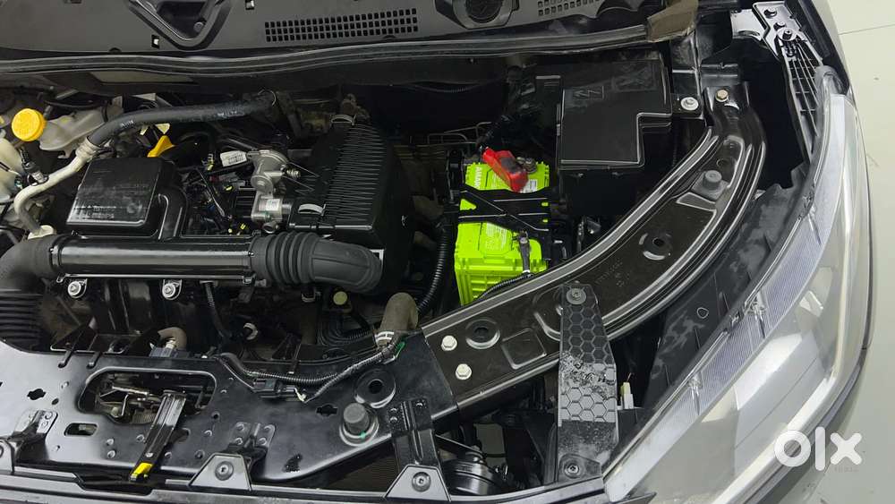 Nissan Magnite 1.0 Xv, 2022, Petrol