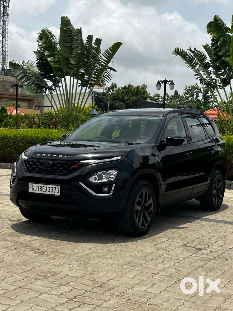 Tata Safari 2.0 Kryotec Xza Plus 6s Red Dark Edition, 2023, Diesel
