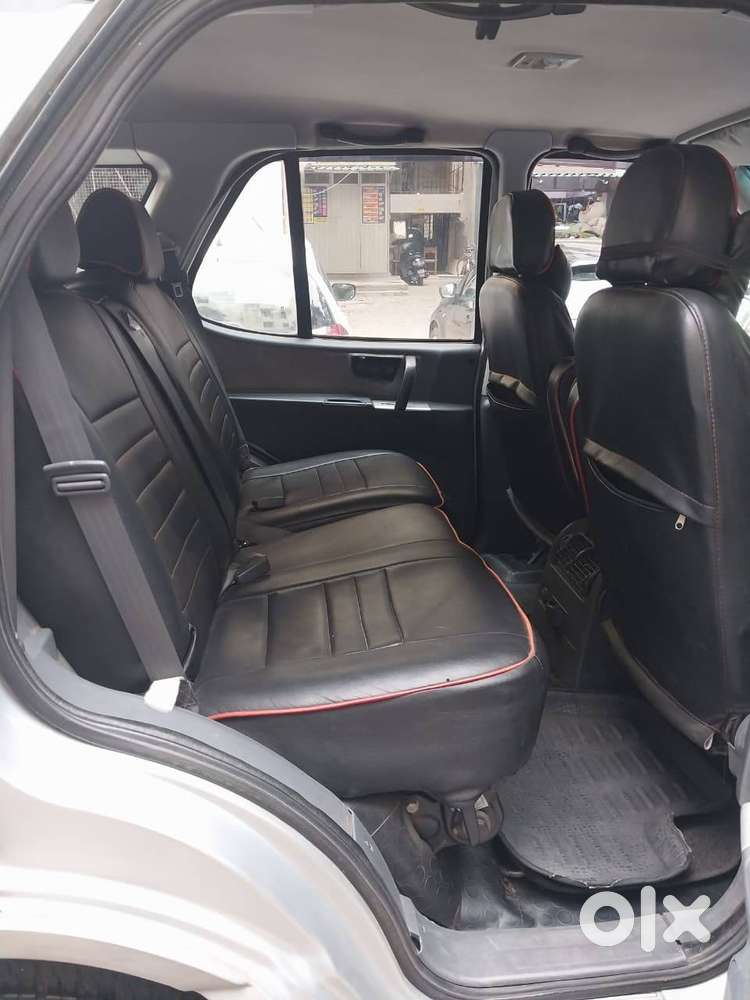 Tata Safari Dicor 2.2