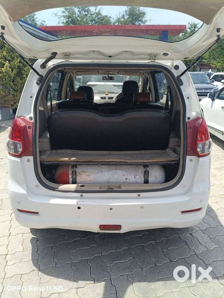 Maruti Suzuki Ertiga Vxi, 2015, Cng & Hybrids