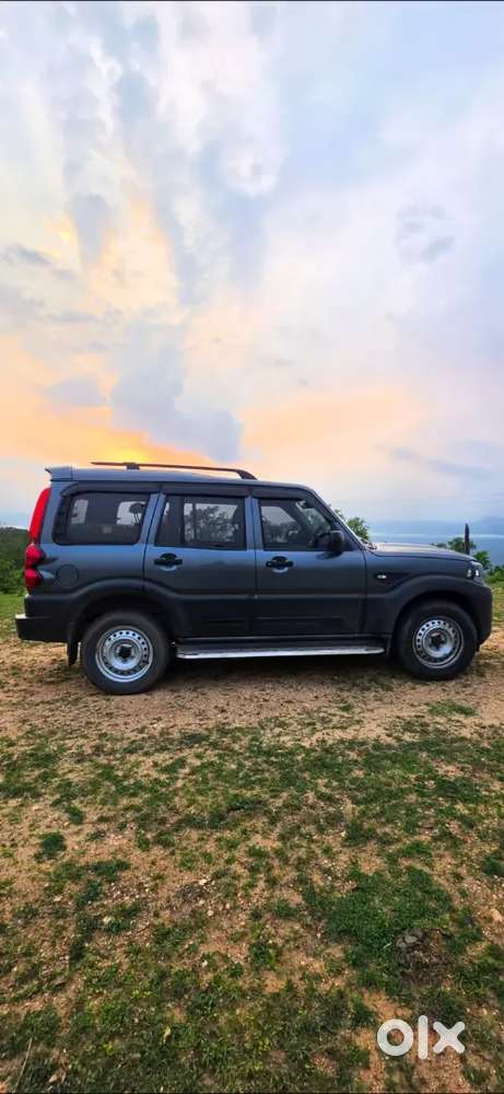 Mahindra Scorpio Classic 2022 Diesel Well Maintained