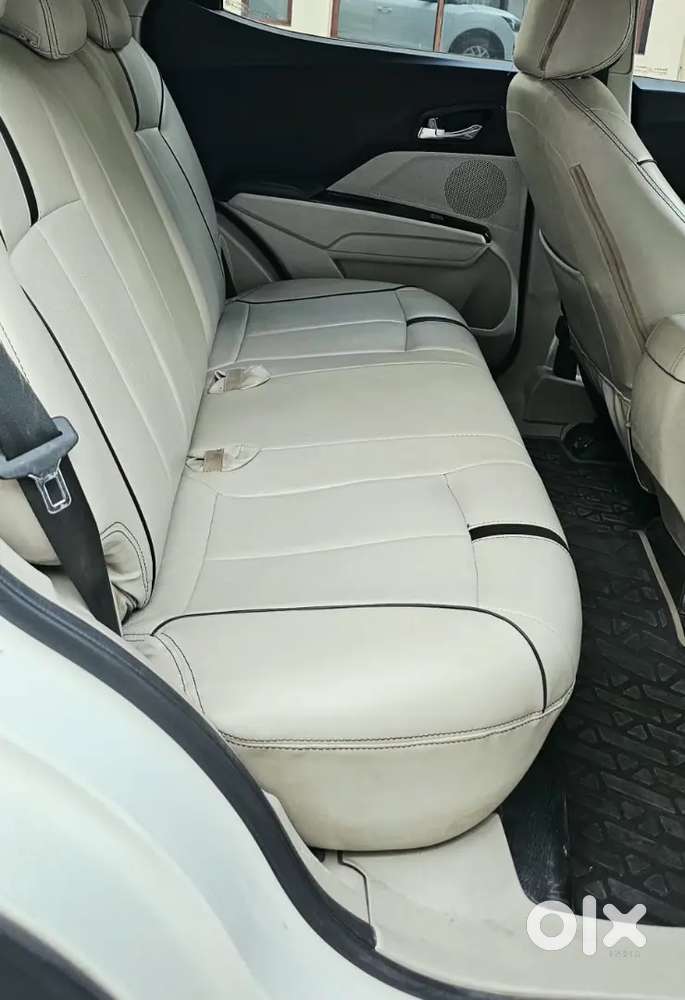 Mahindra Xuv300 Turbosport 2023 Diesel 55000 Km Driven